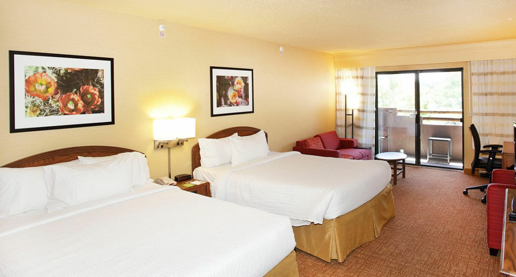Courtyard Farmington Hotel Ngoại thất bức ảnh